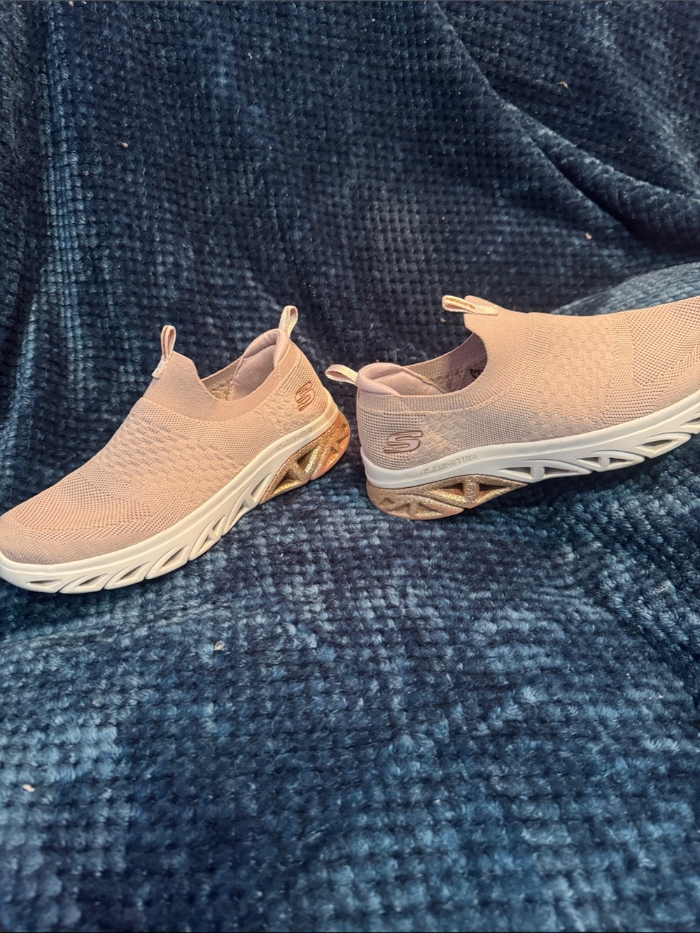 Skechers Slip-On Knit Sneakers in Light Pink with Gold Accent glitter heels